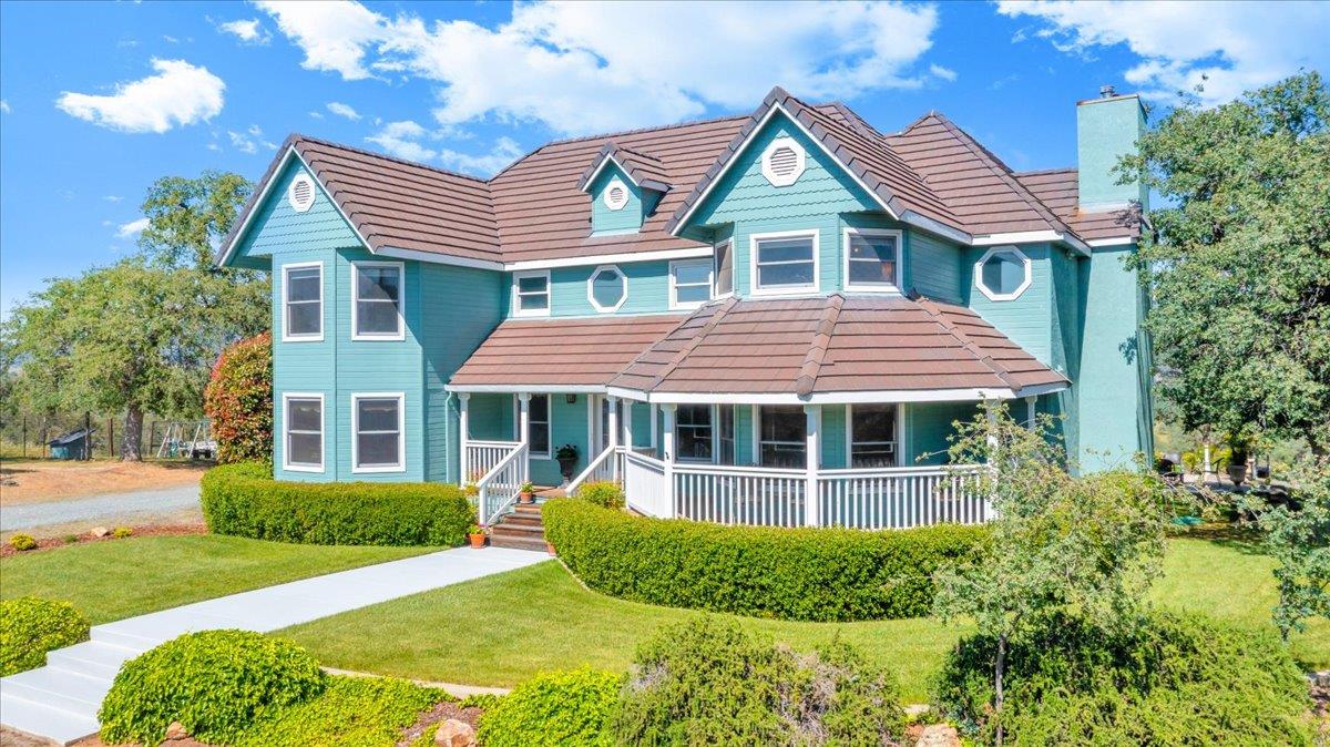 5699 Arbolada Drive, La Grange, CA 95329