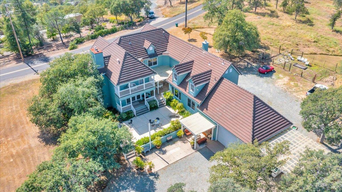 5699 Arbolada Drive, La Grange, CA 95329