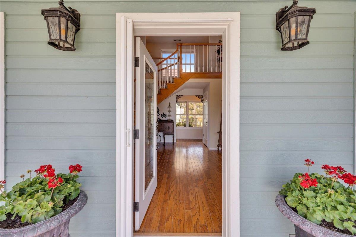 5699 Arbolada Drive, La Grange, CA 95329