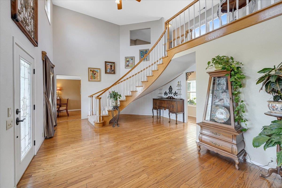 5699 Arbolada Drive, La Grange, CA 95329