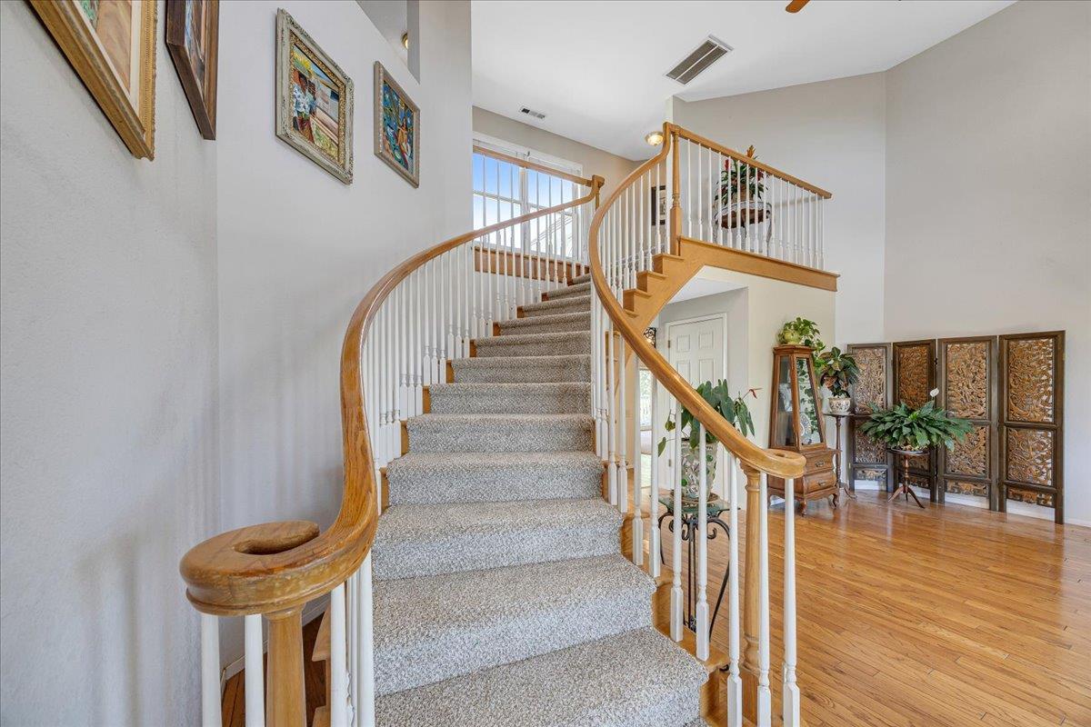 5699 Arbolada Drive, La Grange, CA 95329