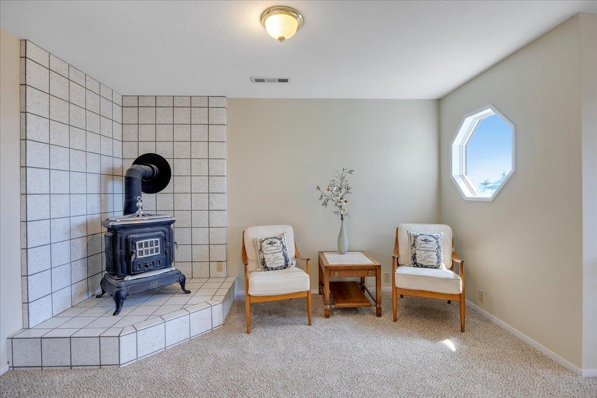 5699 Arbolada Drive, La Grange, CA 95329