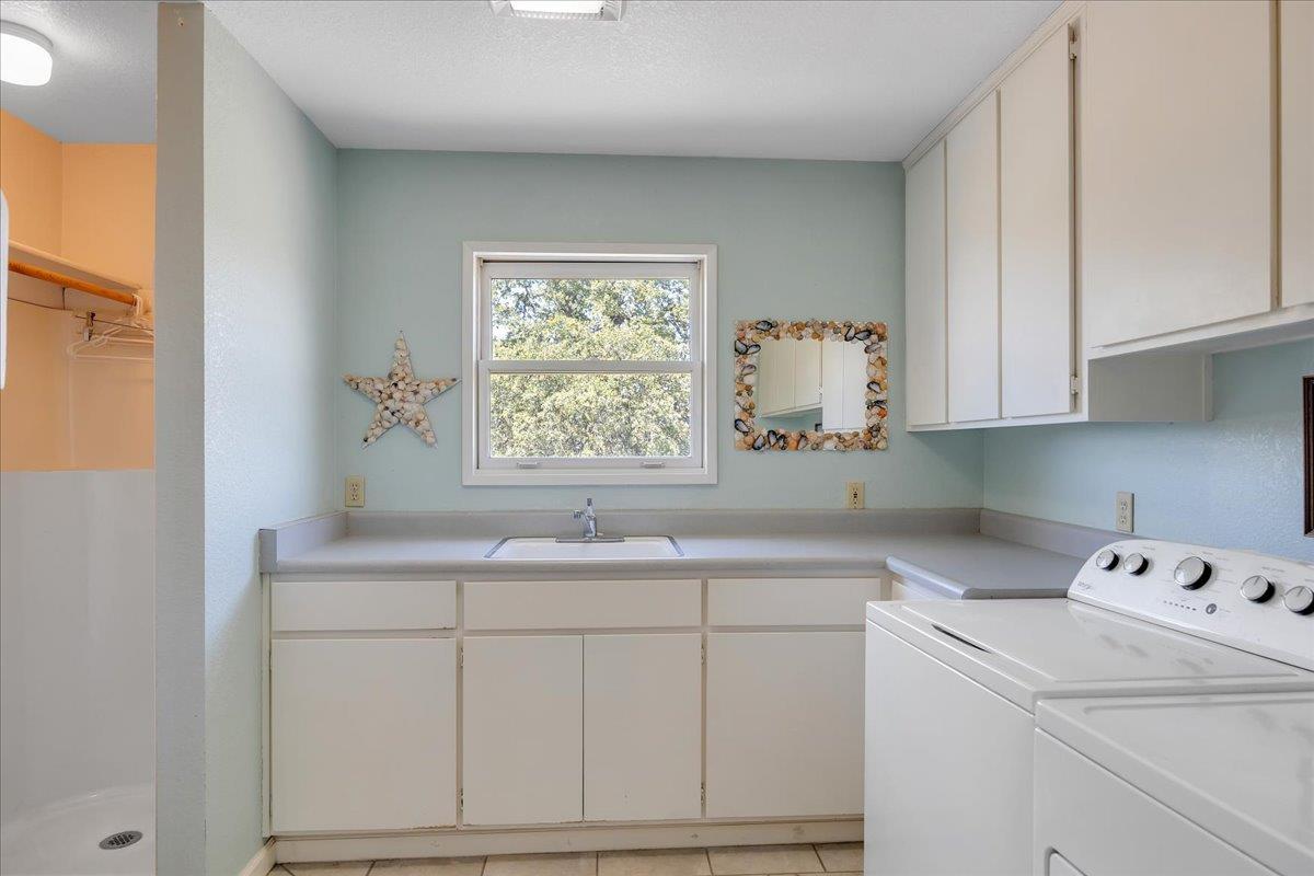 5699 Arbolada Drive, La Grange, CA 95329