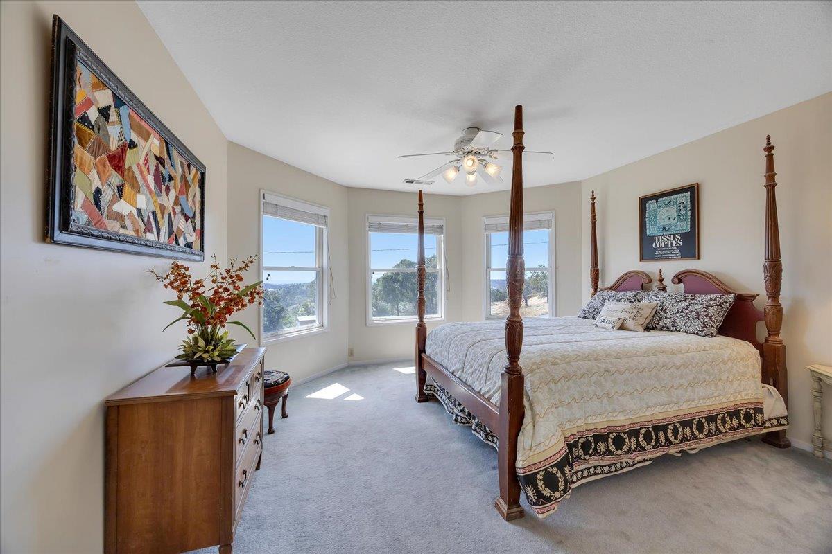 5699 Arbolada Drive, La Grange, CA 95329