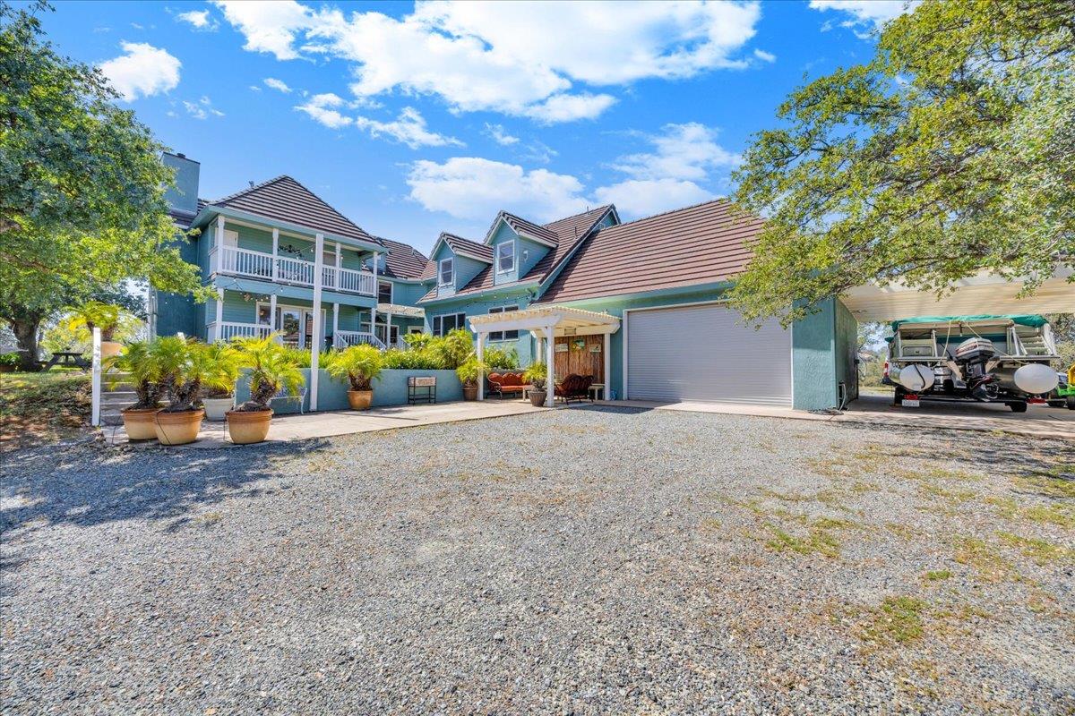 5699 Arbolada Drive, La Grange, CA 95329