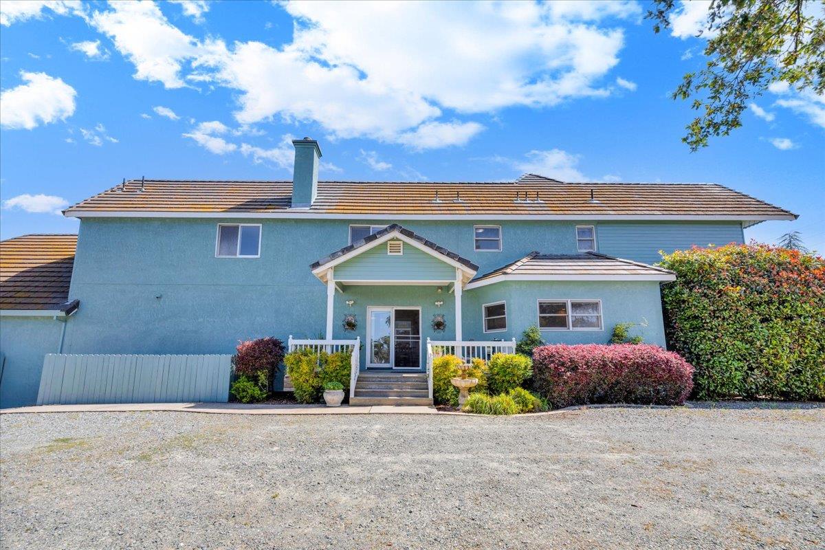 5699 Arbolada Drive, La Grange, CA 95329