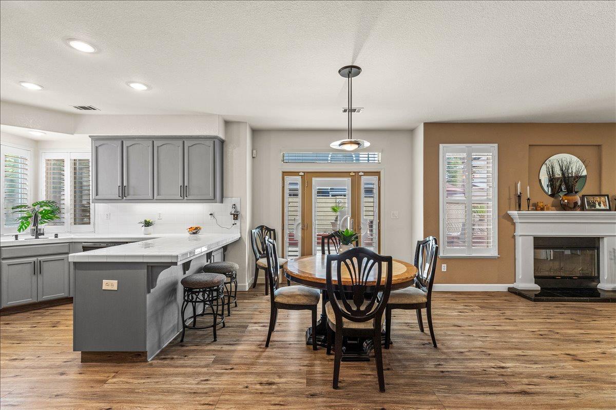 1164 Silver Brook Pl, Manteca, CA 95337