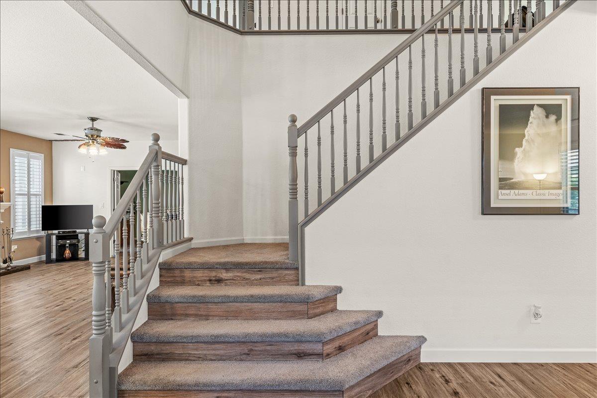 1164 Silver Brook Pl, Manteca, CA 95337