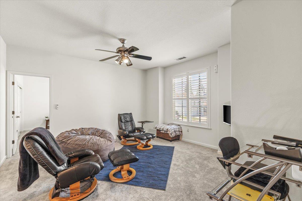 1164 Silver Brook Pl, Manteca, CA 95337