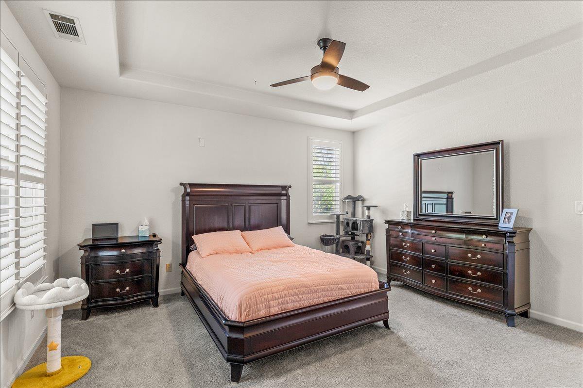 1164 Silver Brook Pl, Manteca, CA 95337