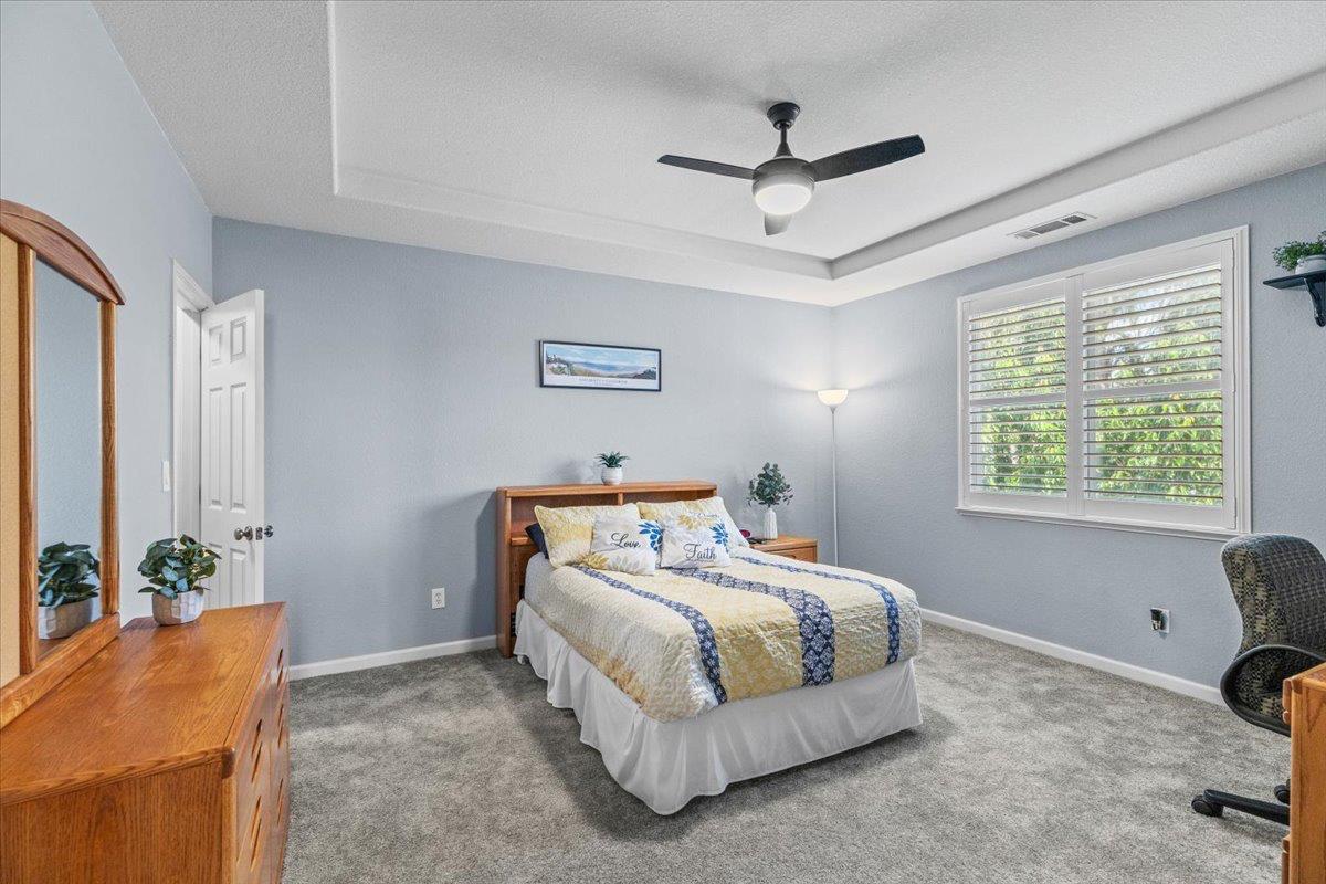 1164 Silver Brook Pl, Manteca, CA 95337