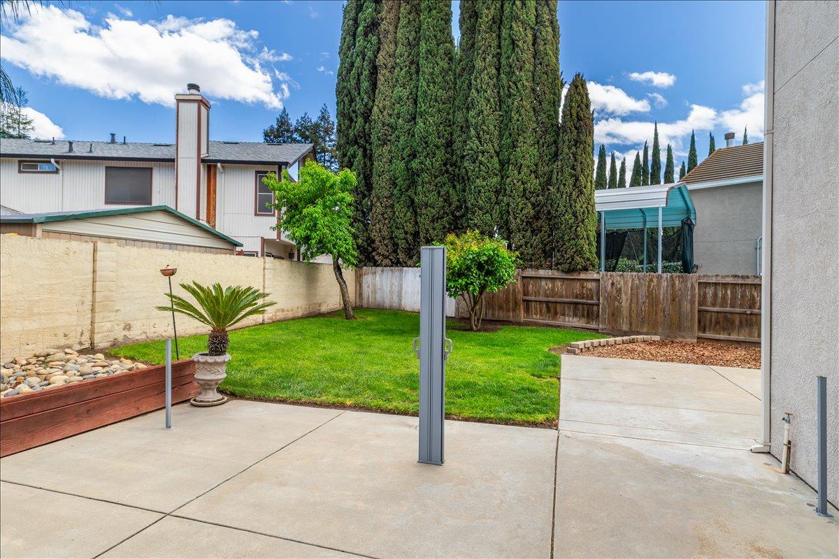 1164 Silver Brook Pl, Manteca, CA 95337