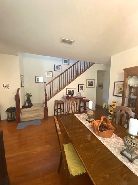 1220 E Springer Dr, Turlock, CA 95382