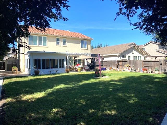 1220 E Springer Dr, Turlock, CA 95382