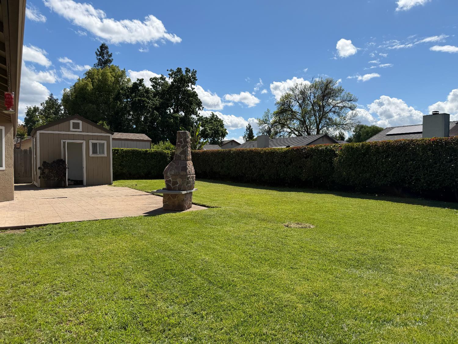 1375 Briarwood Ave, Escalon, CA 95320