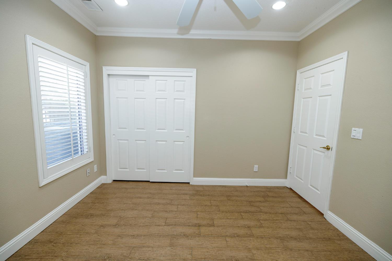 2708 Lake Front Ct, Modesto, CA 95355