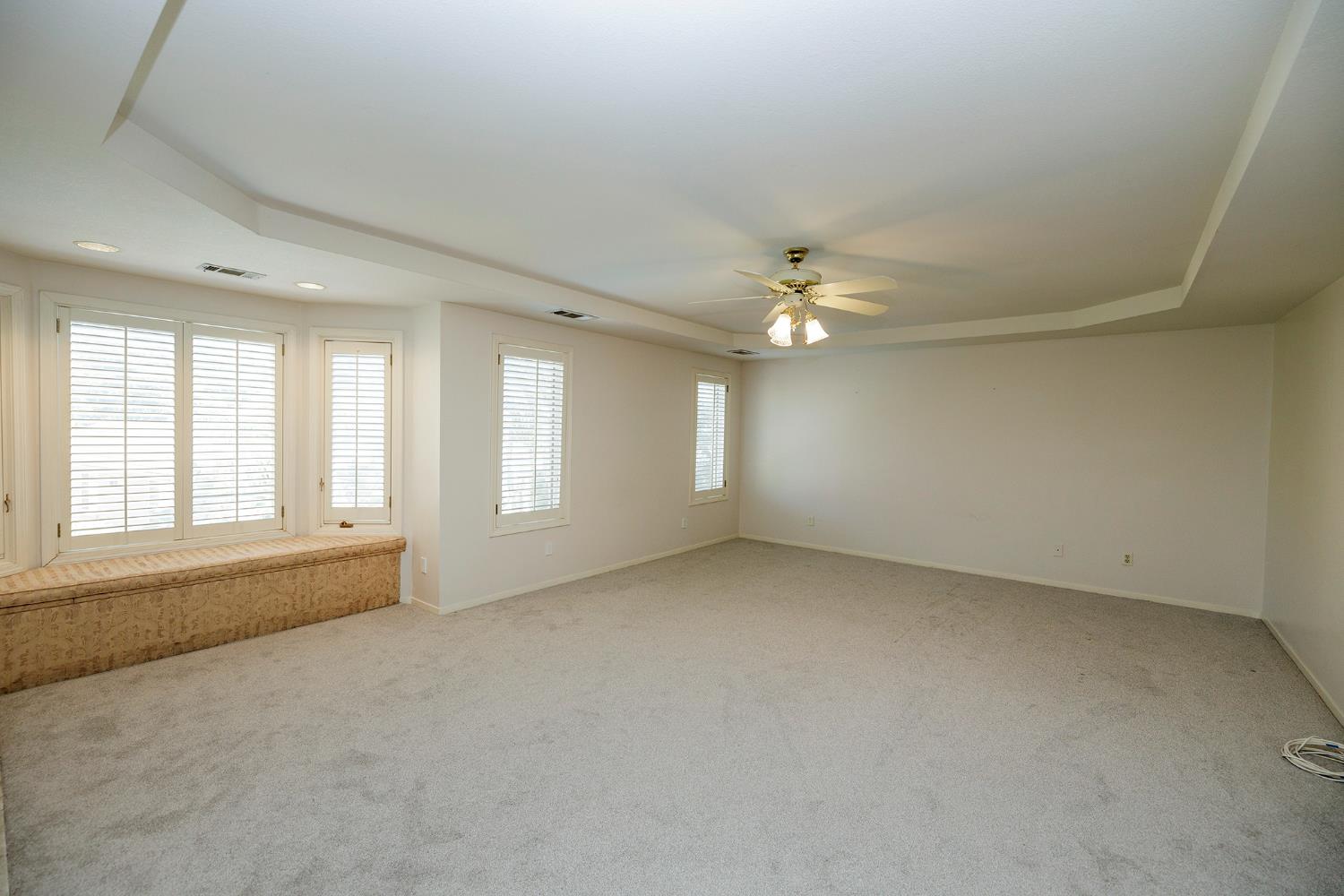 2708 Lake Front Ct, Modesto, CA 95355