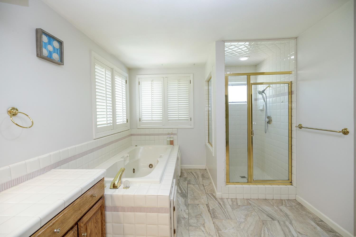 2708 Lake Front Ct, Modesto, CA 95355