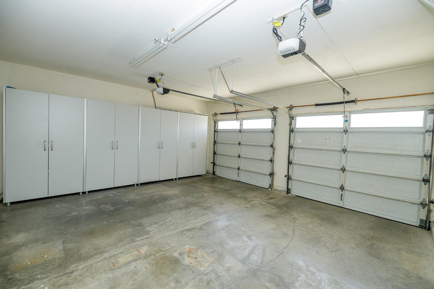 2708 Lake Front Ct, Modesto, CA 95355