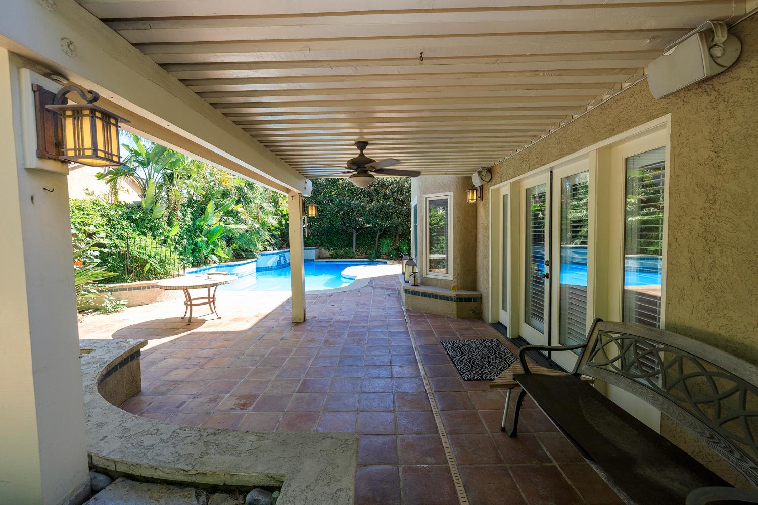 2708 Lake Front Ct, Modesto, CA 95355