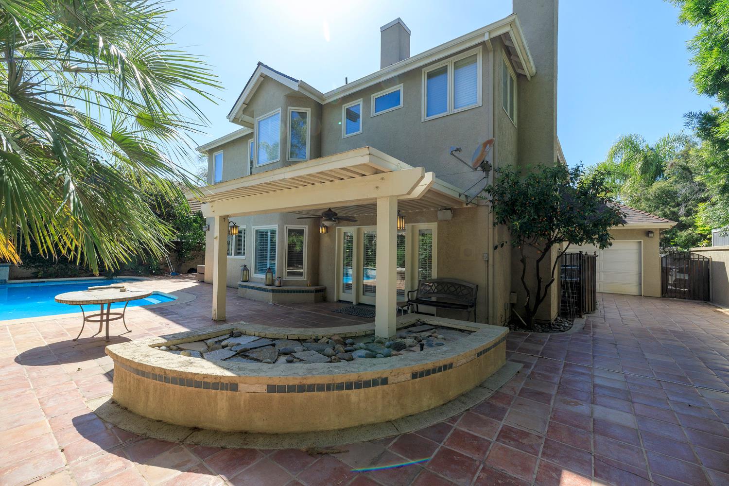 2708 Lake Front Ct, Modesto, CA 95355