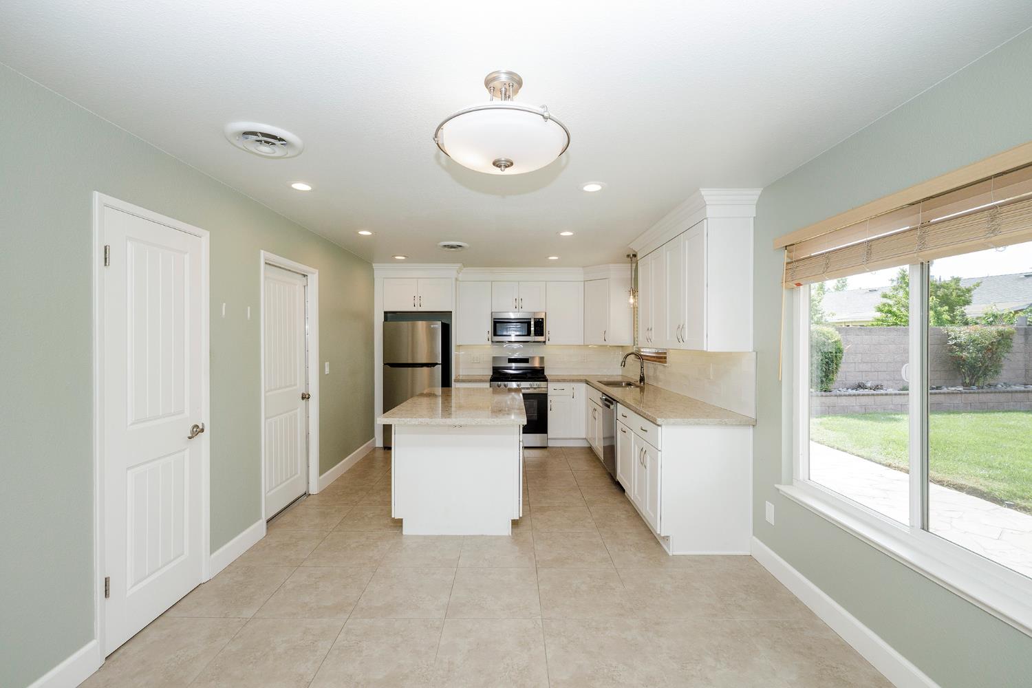 3600 Zachary Ct, Modesto, CA 95355