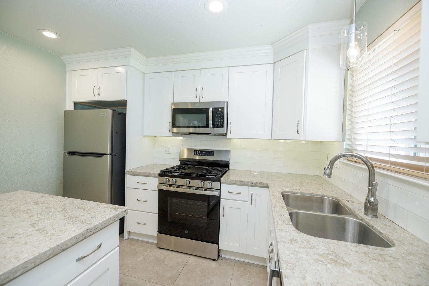 3600 Zachary Ct, Modesto, CA 95355