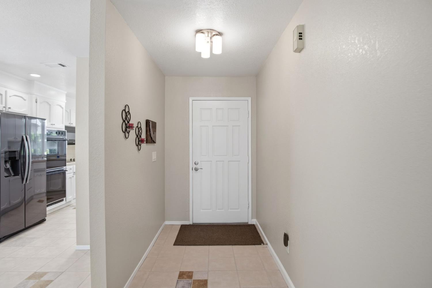 1905 Ursini Ln, Modesto, CA 95355