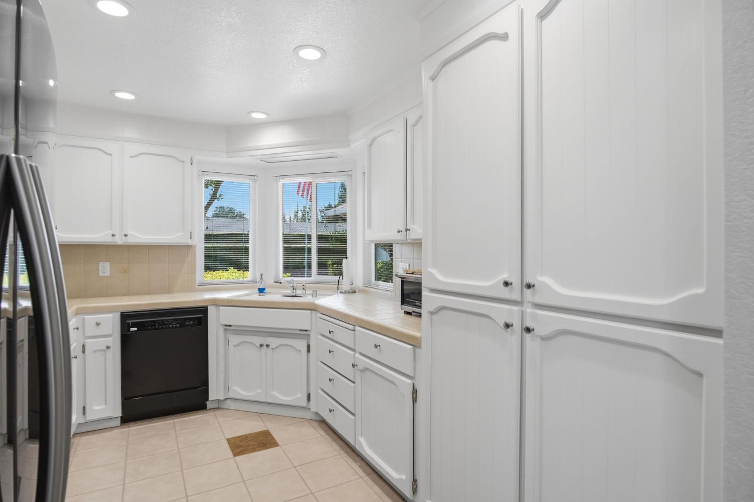 1905 Ursini Ln, Modesto, CA 95355