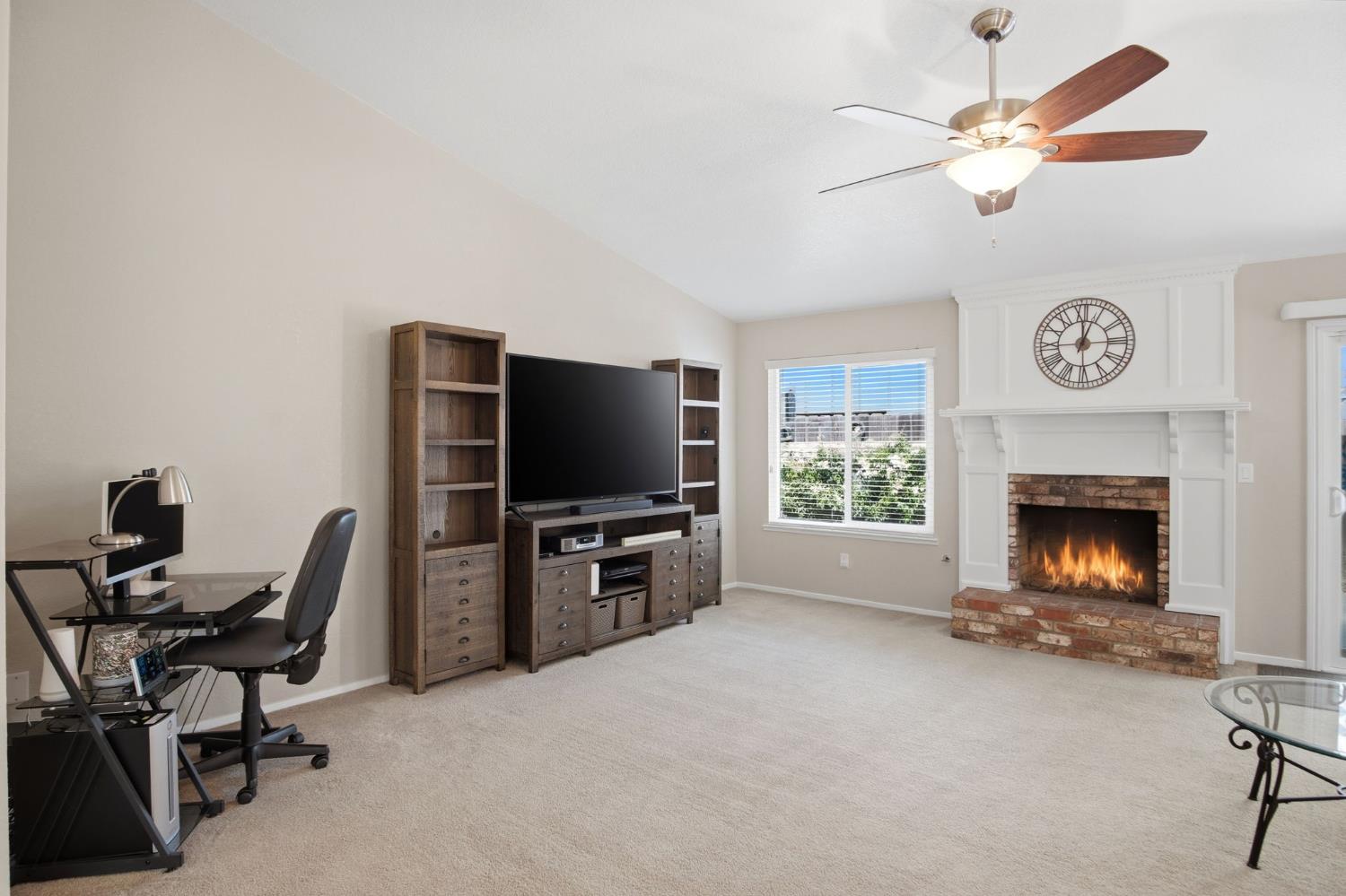 1905 Ursini Ln, Modesto, CA 95355