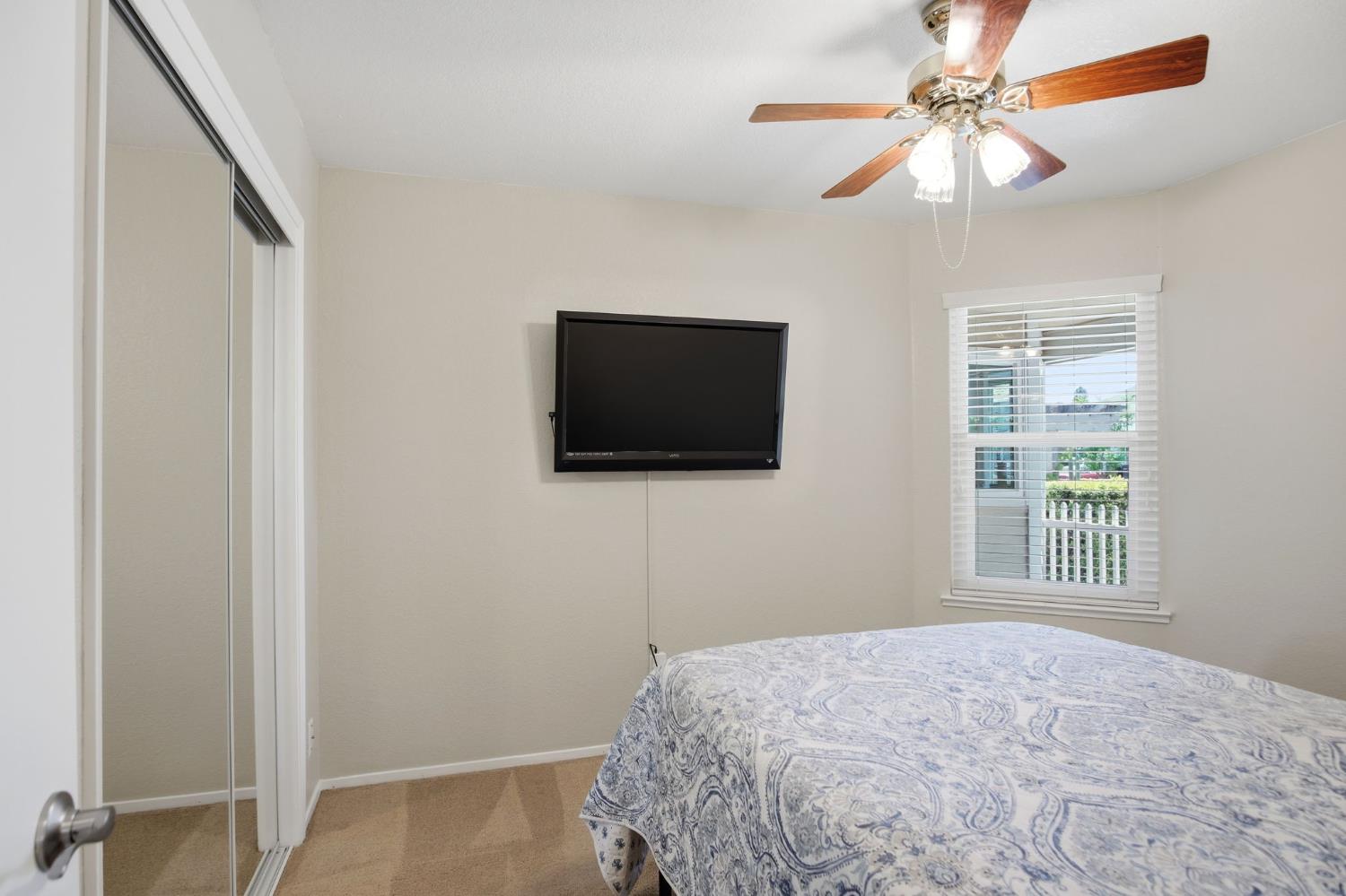 1905 Ursini Ln, Modesto, CA 95355