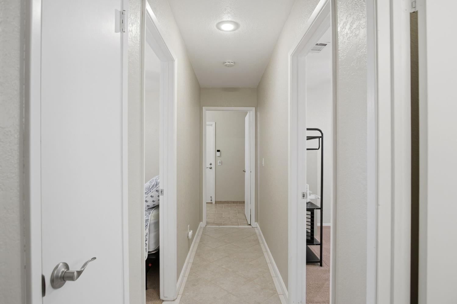 1905 Ursini Ln, Modesto, CA 95355