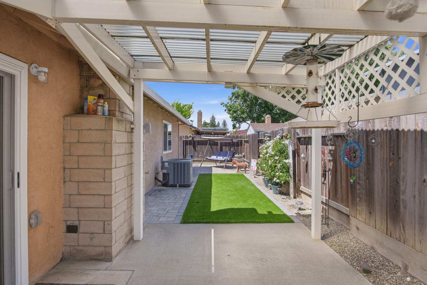 1905 Ursini Ln, Modesto, CA 95355