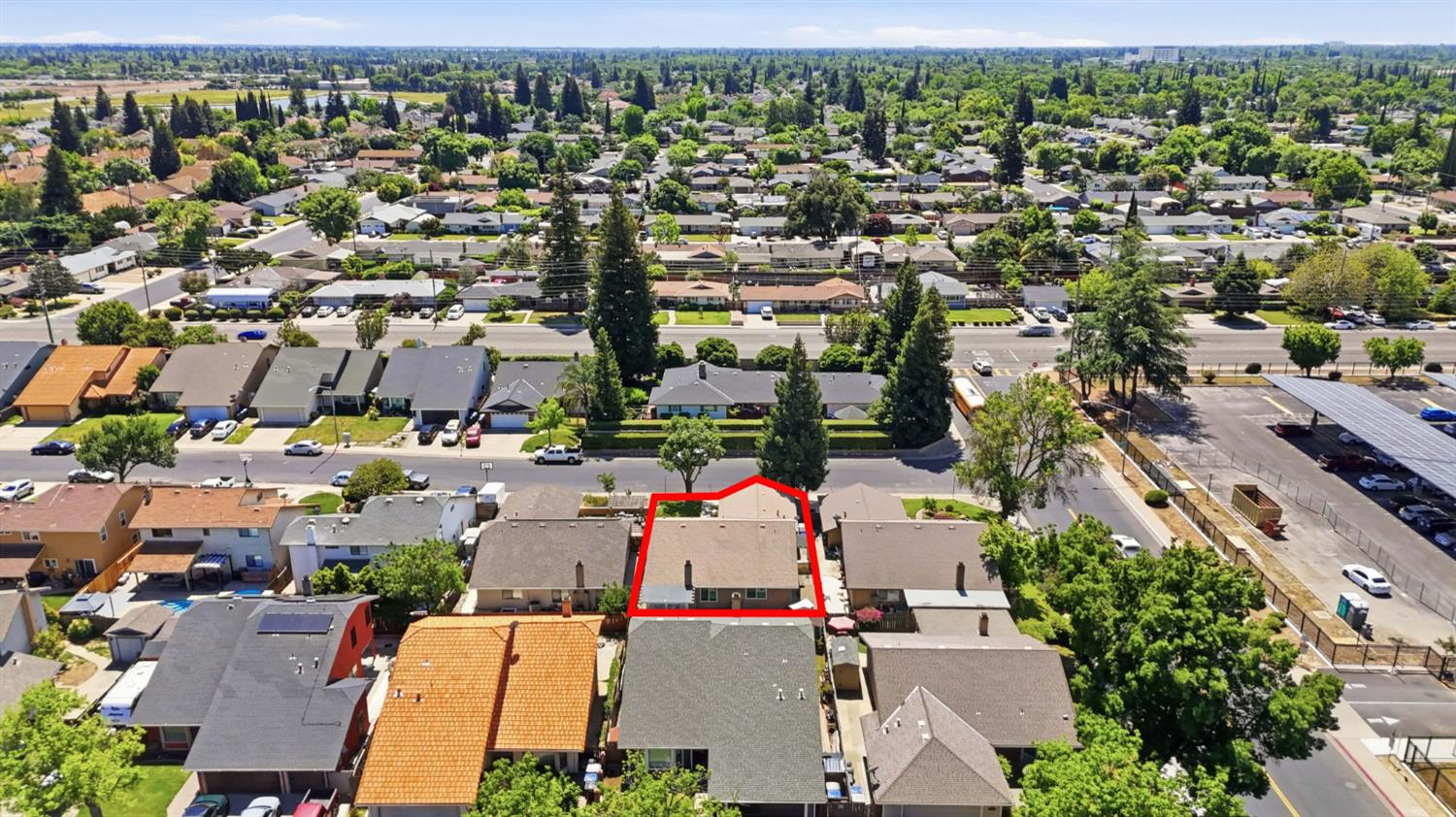 1905 Ursini Ln, Modesto, CA 95355