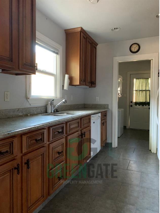 211 Virginia Ave, Modesto, CA 95354