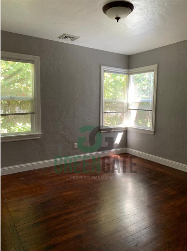 211 Virginia Ave, Modesto, CA 95354