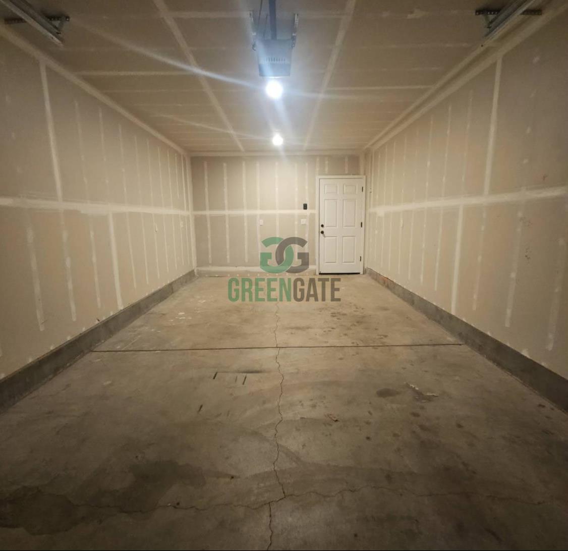 211 Virginia Ave, Modesto, CA 95354