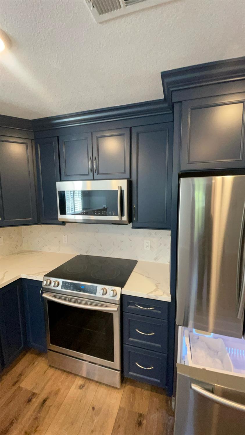 211 Virginia Ave, Modesto, CA 95354