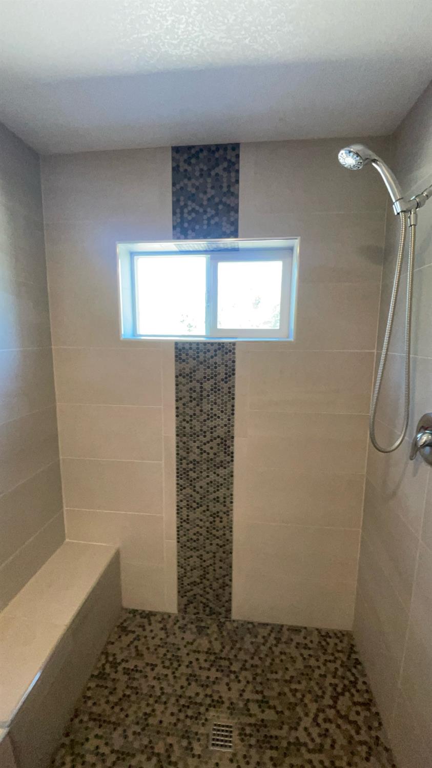 211 Virginia Ave, Modesto, CA 95354