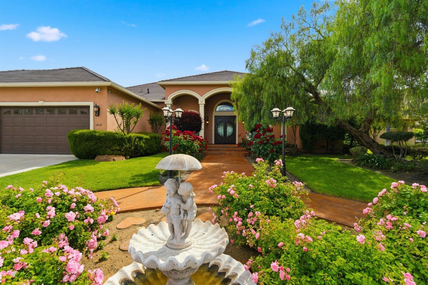 1418 Riverview Cir #E, Ripon, CA 95366