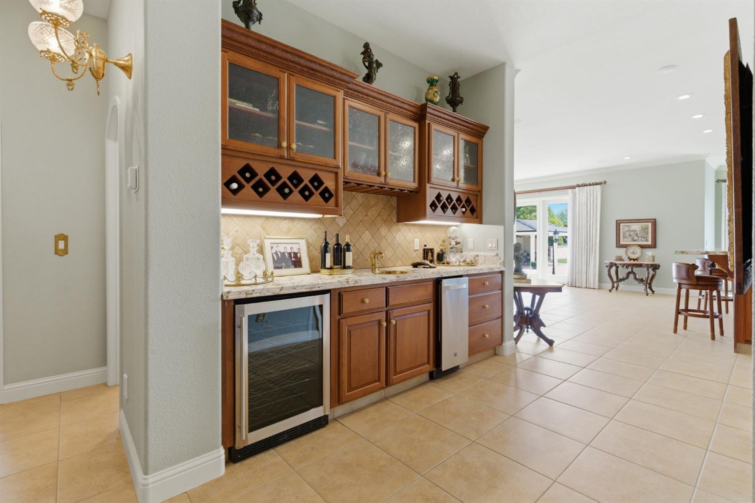 1418 Riverview Cir #E, Ripon, CA 95366