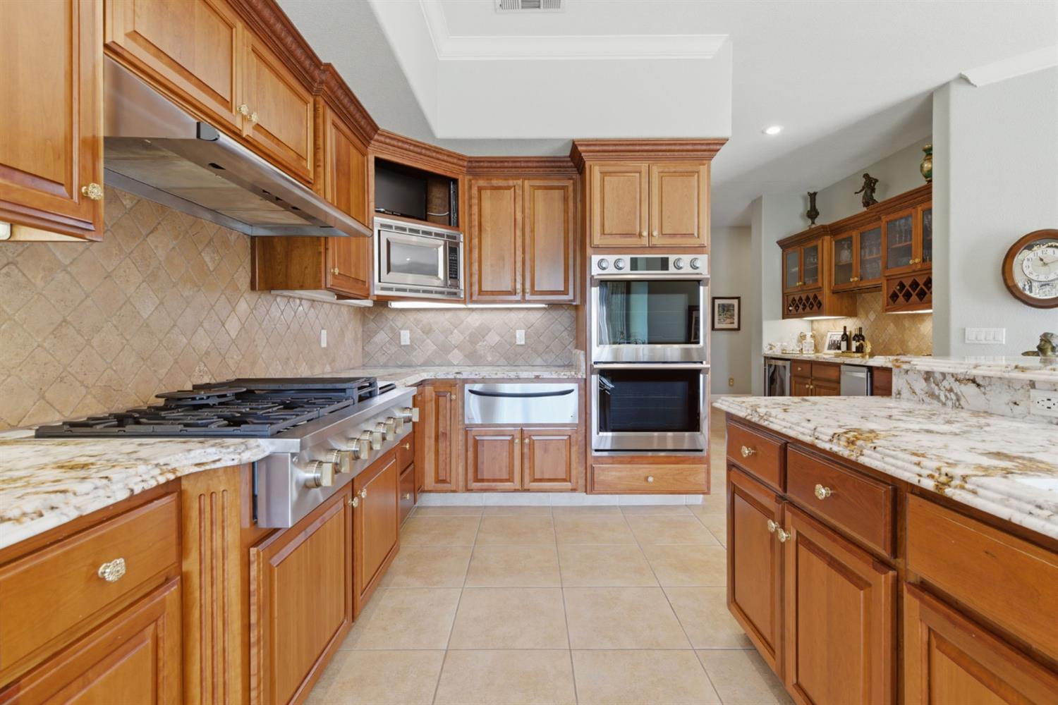 1418 Riverview Cir #E, Ripon, CA 95366