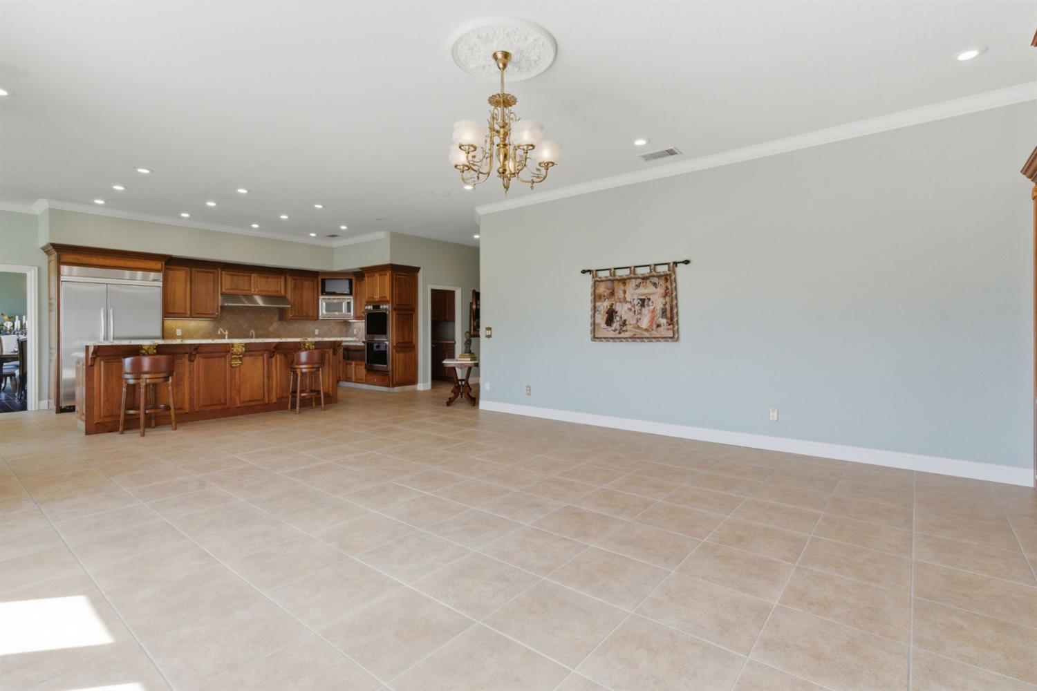 1418 Riverview Cir #E, Ripon, CA 95366