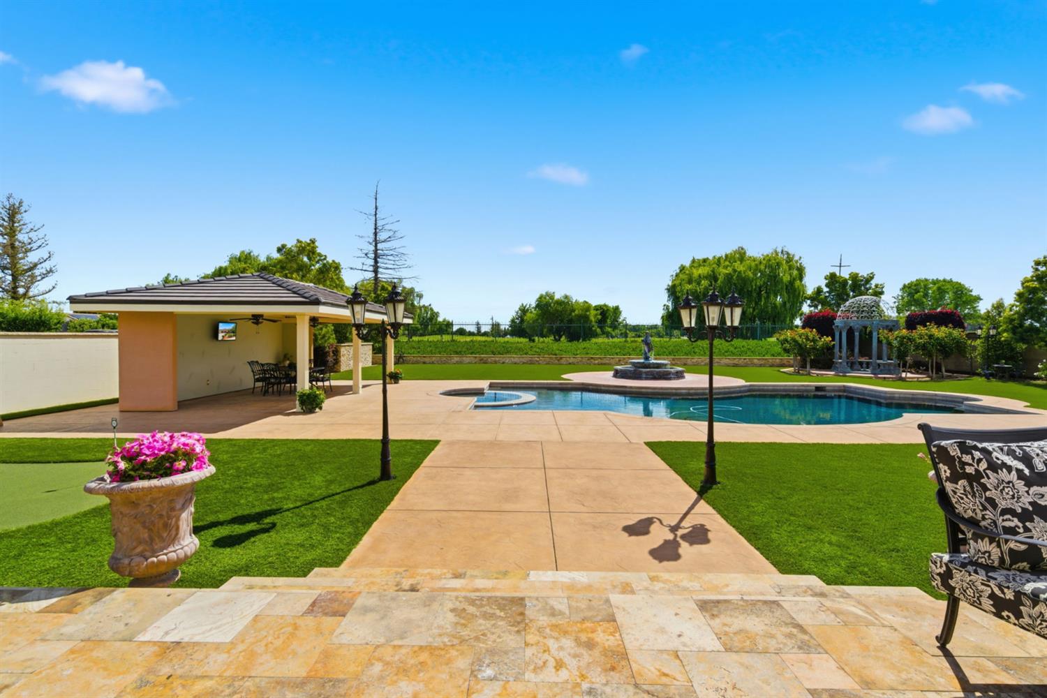 1418 Riverview Cir #E, Ripon, CA 95366