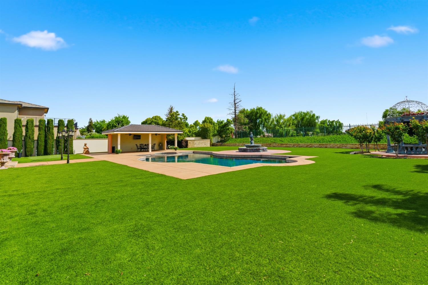 1418 Riverview Cir #E, Ripon, CA 95366