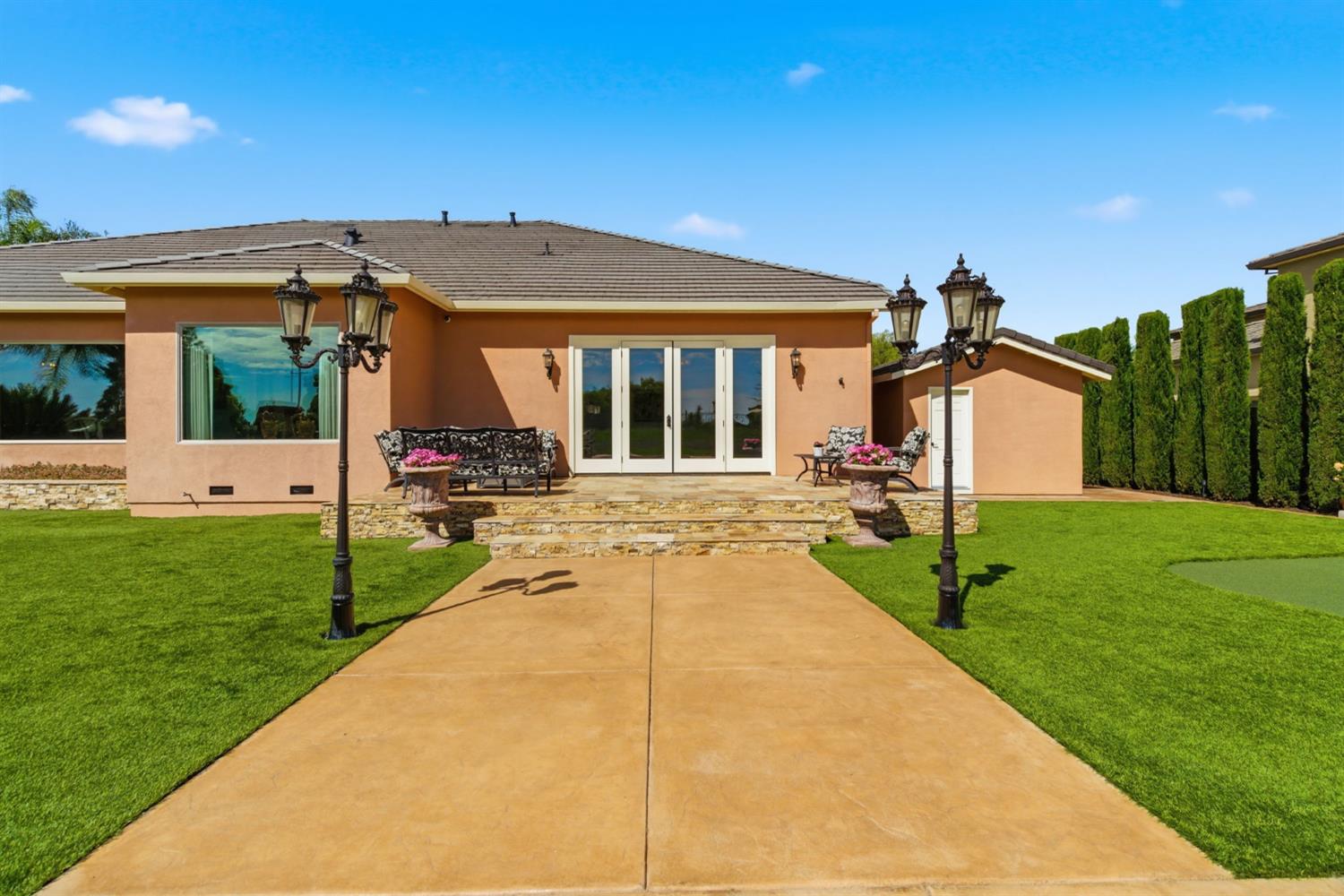 1418 Riverview Cir #E, Ripon, CA 95366