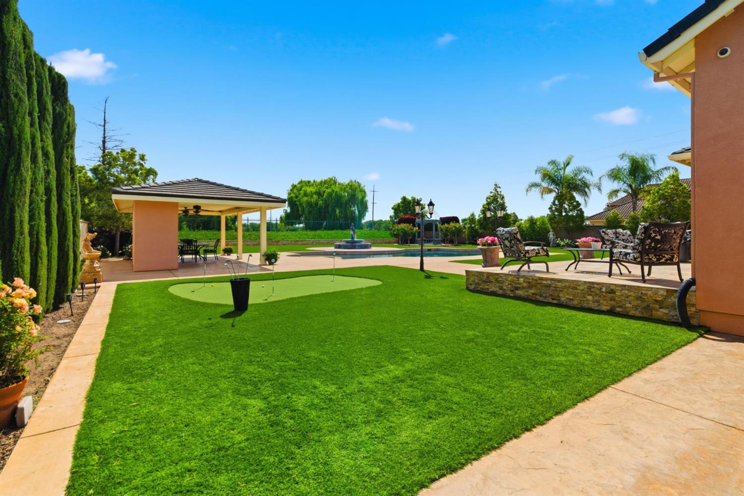 1418 Riverview Cir #E, Ripon, CA 95366