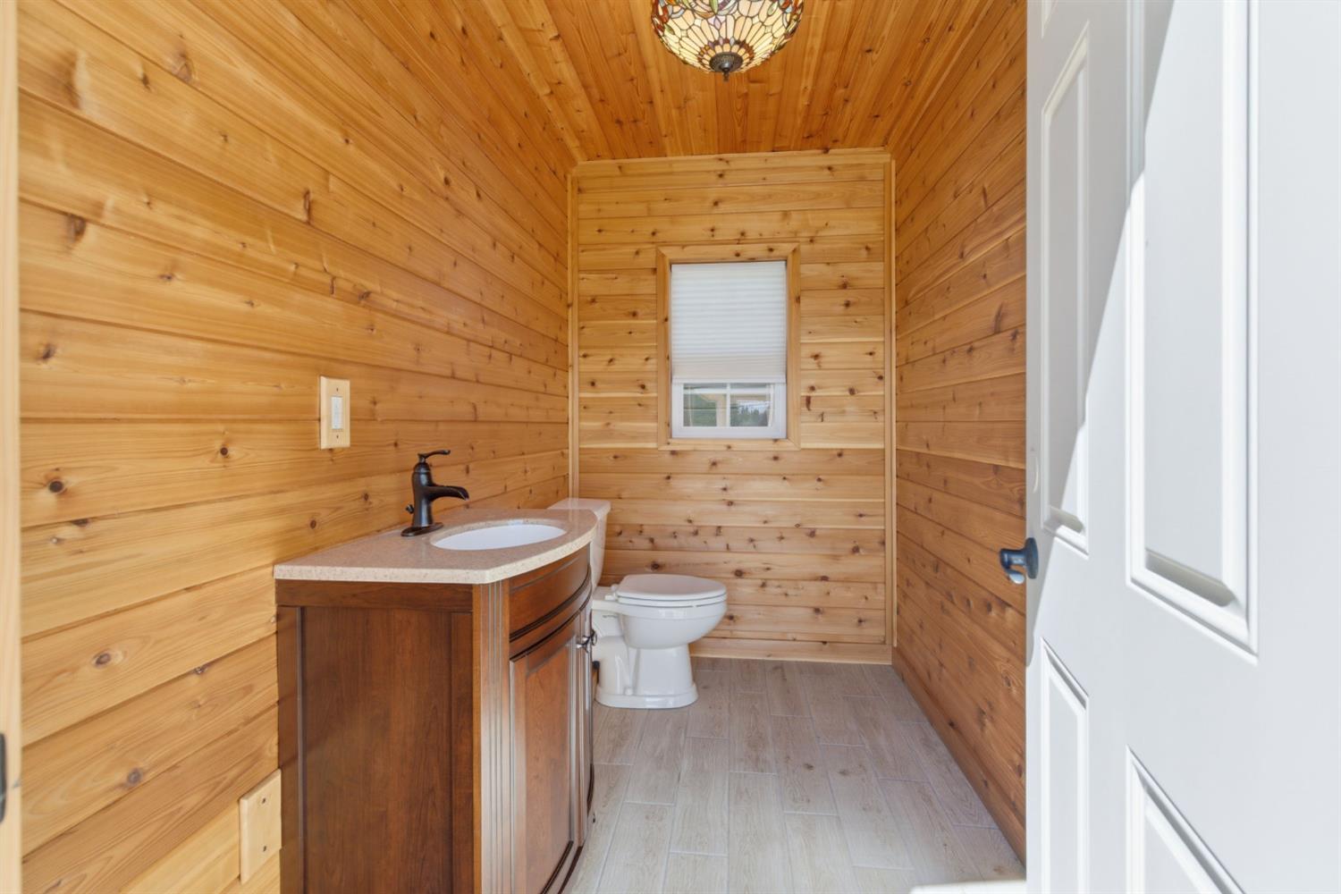 1418 Riverview Cir #E, Ripon, CA 95366