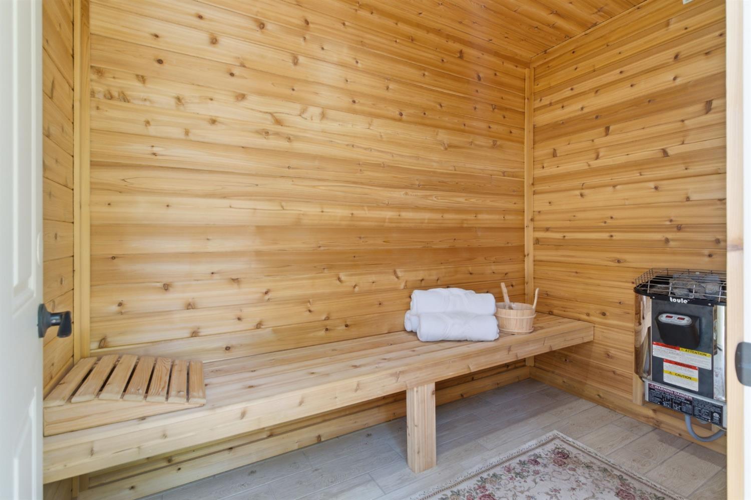 1418 Riverview Cir #E, Ripon, CA 95366