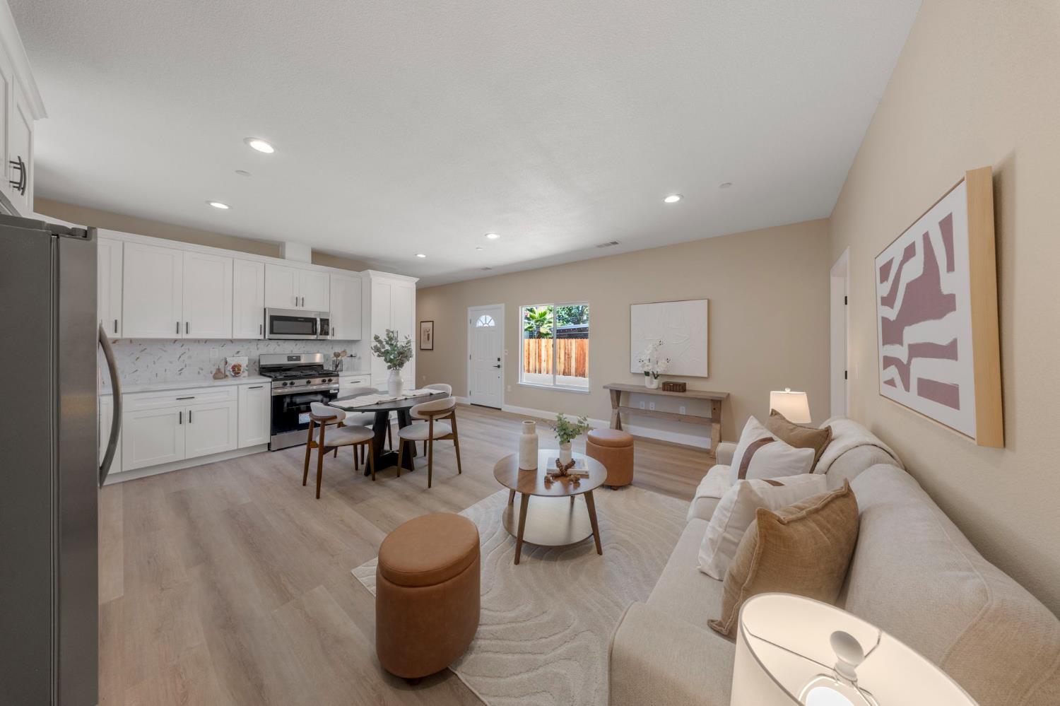 821 Nevada St, Manteca, CA 95337